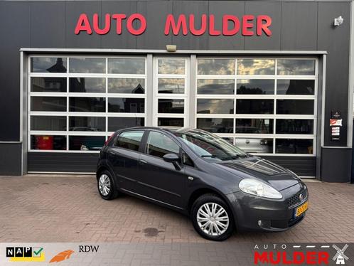 Fiat PUNTO GRANDE  1.4 8V DYNAMIC / TREKHAAK / CRUISECONTROL, Auto's, Fiat, Bedrijf, Punto, ABS, Airbags, Airconditioning, Boordcomputer