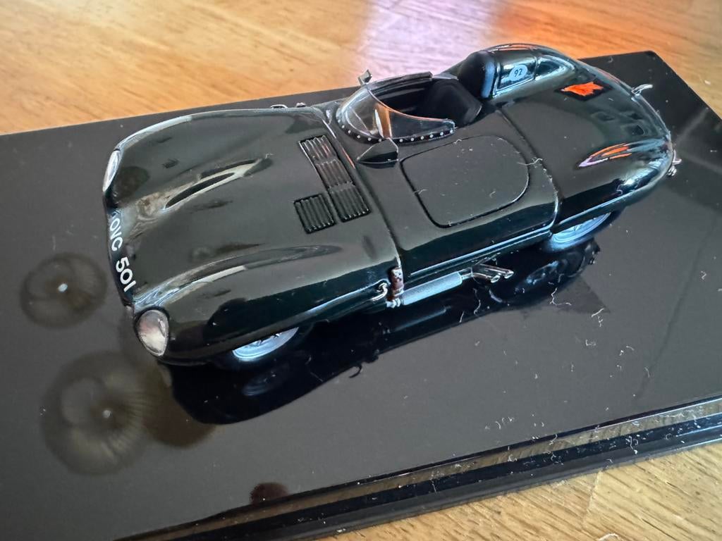 AUTOart 1:43 Jaguar D-Type (short nose) no 53561, Hobby en Vrije tijd, Modelauto's | 1:43, Ophalen of Verzenden, Nieuw, Auto, Overige merken