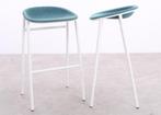 De Vorm | LJ3 barkruk | Turquoise/wit, 5 krukken of meer, Met voetsteun, 60 tot 90 cm, Ophalen of Verzenden