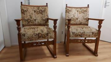 Prachtige antieke eikenhouten armstoelen, eetkamerstoelen 2x beschikbaar voor biedingen