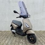 Piaggio One 45km/h geel kenteken (accu defect), Gebruikt, Overige modellen, Maximaal 45 km/u, Elektrisch