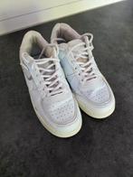 Nike air schoenen wit 39, Ophalen of Verzenden, Gedragen, Wit, Sneakers of Gympen