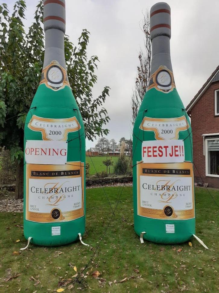 Opblaasbare Champagnefles te Huur – 4,5 Meter Hoog, Hobby en Vrije tijd, Feestartikelen | Verhuur, Zo goed als nieuw, Ophalen
