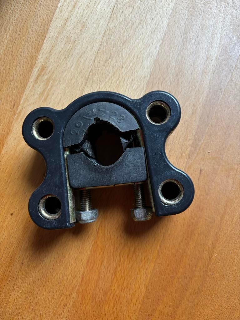 Fietsstoeltje Accessoire - Bevestiging, Fietsen en Brommers, Fietsaccessoires | Fietsstoeltjes, Gebruikt, Ophalen