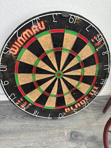 Dartbord beschikbaar voor biedingen