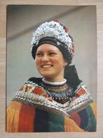 Ansichtkaart ansicht klederdracht Decs folklore Hongarije, Ophalen of Verzenden, 1980 tot heden, Ongelopen, Klederdracht