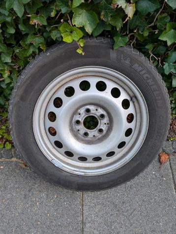 Velg met band Mercedes Vito 4,5 mm profiel  beschikbaar voor biedingen