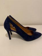 Naaldhak - Alba Moda - suede - donkerblauw - maat 37 - ZGAN, Kleding | Dames, Schoenen, Pumps, Blauw, Ophalen of Verzenden, Zo goed als nieuw
