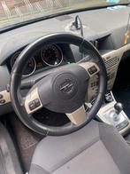 Opel Astra 1.6 16V 5D Easytronic 85KW 2008 Zwart, Auto's, Opel, Euro 5, Zwart, Radio, 635 kg