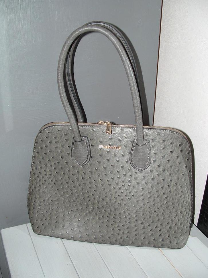 Flora & Co Super handige stevige tas - handtas - schoudertas, Sieraden, Tassen en Uiterlijk, Tassen | Damestassen, Zo goed als nieuw