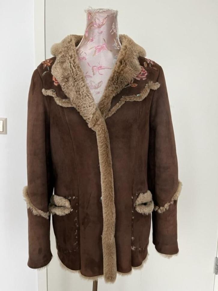 Lammy jas, bruin,mt38, zgan, Kleding | Dames, Jassen | Winter, Zo goed als nieuw, Maat 38/40 (M), Bruin, Verzenden