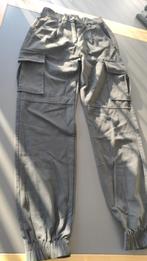 Bershka jogger 32, Zwart, Zo goed als nieuw, Maat 34 (XS) of kleiner, Lang