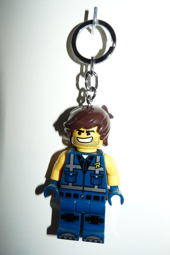 nieuw Lego LED sleutelhanger LGL-KE152 Lego Movie 2 - Captai, Kinderen en Baby's, Speelgoed | Duplo en Lego, Nieuw, Lego, Ophalen of Verzenden