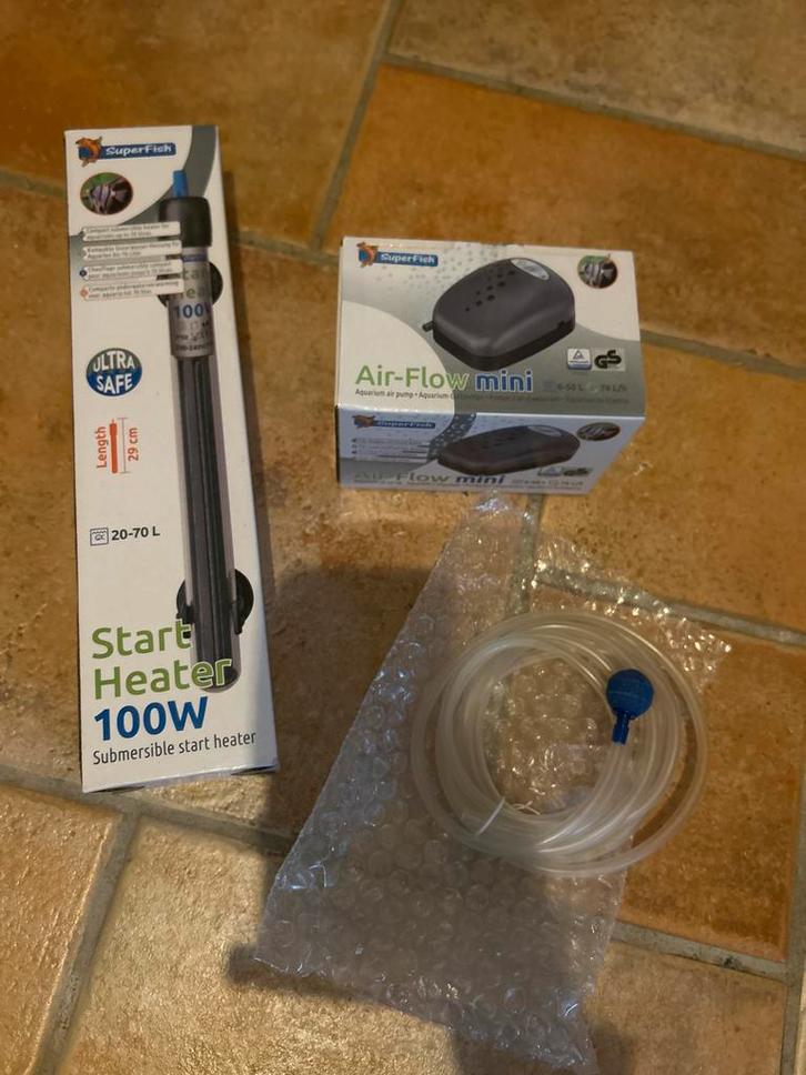 Aquarium Starter Set - Heater & Luchtpomp, Huis en Inrichting, Badkamer | Badtextiel en Accessoires, Zo goed als nieuw, Overige typen