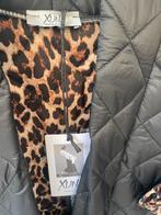 Jasje met Broche - Xuna, Ophalen of Verzenden, Nieuw, Maat 38/40 (M), Zwart