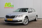 Skoda Octavia 1.0 TSI Greentech Ambition Business Navigatie, Stof, Gebruikt, Met garantie (alle), Origineel Nederlands