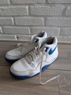 Nike indoor schoenen maat 42, Ophalen of Verzenden, Zo goed als nieuw, Schoenen