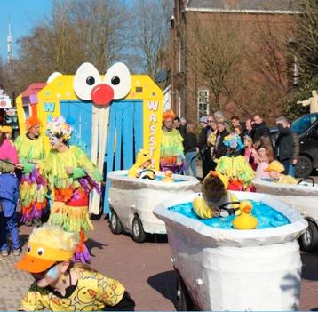 Super leuke loopgroep:wasstraat, 5 badkuipskelters en pakken beschikbaar voor biedingen