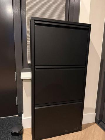 Te koop aangeboden schoenenkast Spinder  beschikbaar voor biedingen