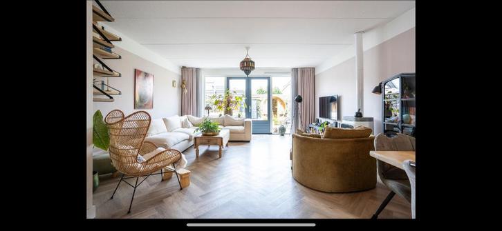 Gordijnen set: Roze overgordijnen & grijze inbetweens, Huis en Inrichting, Stoffering | Gordijnen en Lamellen, Zo goed als nieuw