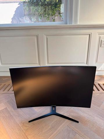 Curved monitor van LC power 27inch beschikbaar voor biedingen