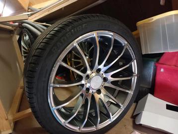 Tomasson Velgen met Banden - 18 Inch beschikbaar voor biedingen