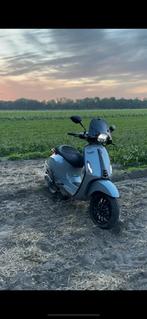 Vespa sprint 50cc 2020, Fietsen en Brommers, Scooters | Vespa, Ophalen of Verzenden, Zo goed als nieuw