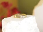 Gouden Dames Ring Met 0.07ct Diamant | 14 Karaat, Ophalen of Verzenden, Zo goed als nieuw, 17 tot 18, Met edelsteen