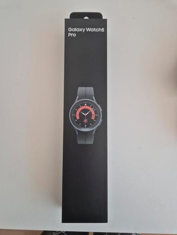 Samsung Galaxy Watch5 Pro beschikbaar voor biedingen