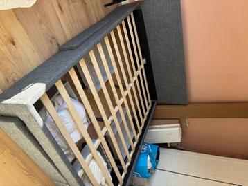 Bed 200cm bij 160cm