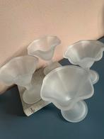 Vintage ijscoupes sorbet matglas melkglas Italië 4 stuks wit, Antiek en Kunst, Ophalen of Verzenden