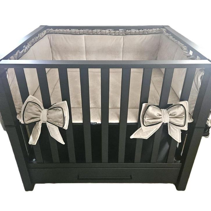 Boxbekleding Sofia - zand beige - strik - boxkleed, Kinderen en Baby's, Boxen, Nieuw, Rechthoekig, Boxkleed, Verzenden