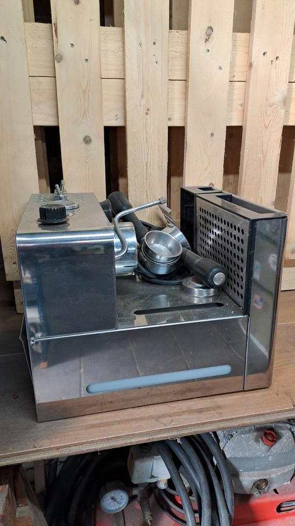 La Pavoni Domus Bar - Opknapper, Witgoed en Apparatuur, Koffiezetapparaten, Niet werkend, Koffiebonen, Espresso apparaat, 2 tot 4 kopjes