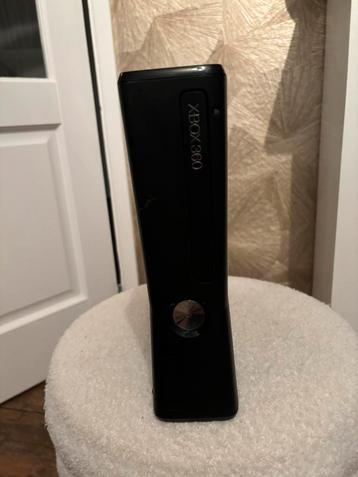 Xbox 360 met Spellen beschikbaar voor biedingen