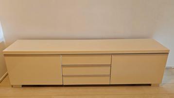 TV meubel IKEA BESTÅ BURS wit hoogglans