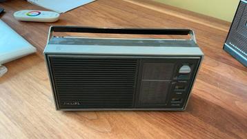 Philips vintage radio beschikbaar voor biedingen