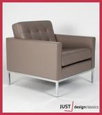 Florence Knoll Lounge Chair Zand Leder (2 beschikbaar), Huis en Inrichting, Fauteuils, Niet ingevuld, Zo goed als nieuw, Niet ingevuld