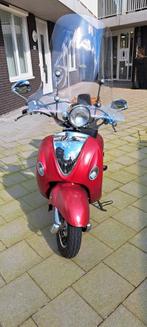 AGM retro scooter 2016, Ophalen