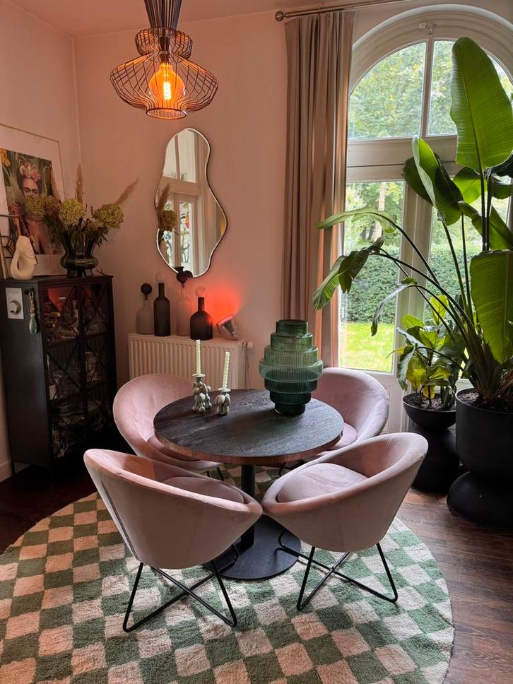 Design Eetkamerstoelen, Huis en Inrichting, Stoffering | Vloerbedekking, Zo goed als nieuw, Laminaat, Zwart, 75 m² of meer, Ophalen of Verzenden