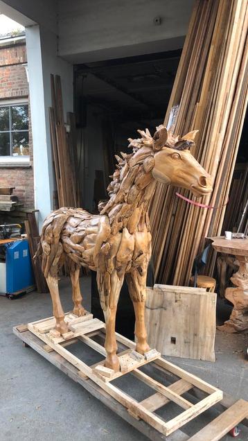 Teak paard ware grootte ook gorilla leeuw steenbok krab beschikbaar voor biedingen
