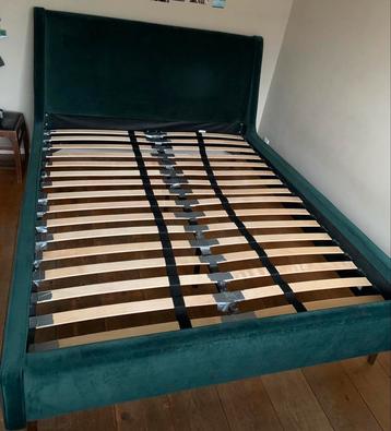Twee-persoonsbed 160x200cm - GRATIS OPHALEN beschikbaar voor biedingen