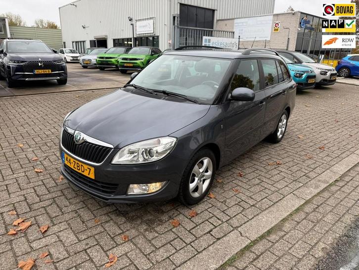 Skoda Fabia Combi 1.2 TSI Tour, NAP, APK 12-26 nette auto, Auto's, Skoda, Bedrijf, Te koop, Fabia, ABS, Airbags, Airconditioning