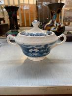 Suikerpot boerenhoeve van Societe Ceramique Maastricht., Antiek en Kunst, Antiek | Servies los, Ophalen of Verzenden