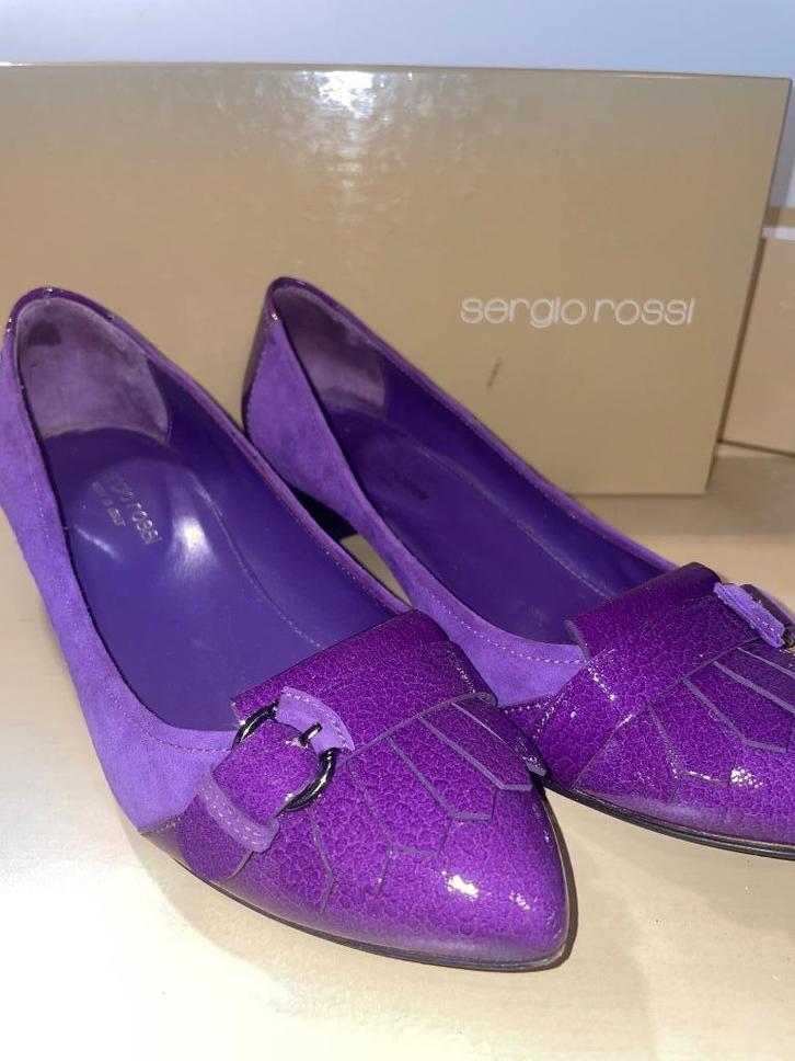 Sergio Rossi hakken paars, Kleding | Dames, Schoenen, Zo goed als nieuw, Schoenen met lage hakken, Overige kleuren, Ophalen