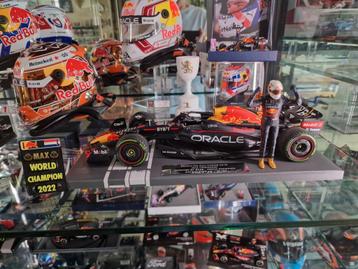 Max Verstappen. RB18. Japanse GP 2022. World Champion.  1:18 beschikbaar voor biedingen