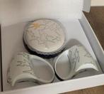 Artihove bonbon schaal en mokken (nieuw), Huis en Inrichting, Keuken | Servies, Ophalen of Verzenden, Zo goed als nieuw, Overige stijlen