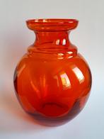 Oranjevaasje, Jan van der Vaart, bevrijdingsvaasje 1995, Antiek en Kunst, Antiek | Glas en Kristal, Ophalen of Verzenden