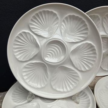 4 roomkleurige Moulin des Loups oesterborden  beschikbaar voor biedingen