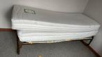2x matras plus 1 onderstel, Ophalen, Zo goed als nieuw, 15 lampen of meer