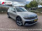 Volkswagen TIGUAN 1.5 TSI DSG R-Line / Trekhaak-Pano-Carplay, Auto's, Volkswagen, USB, 4 cilinders, Leder, 17 km/l